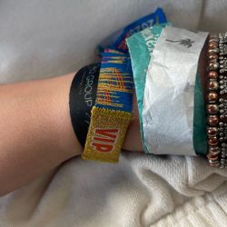 Coachella vip ticket 