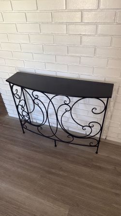 Entryway table