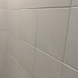 Beautiful White Tile - 20*20 