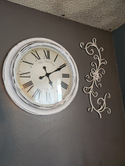 Clock And White Metal decore