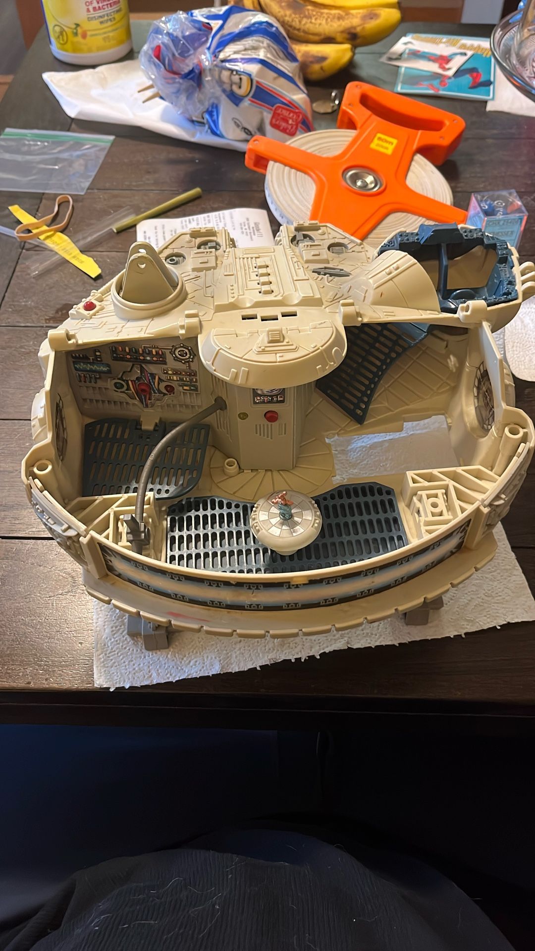 Vintage 2001 Millennium Falcon Star Was Incomplete.