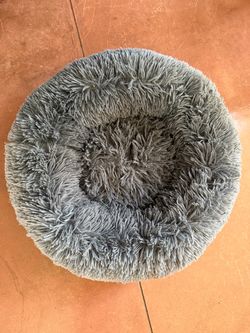 Dog Bed - donut snuggler