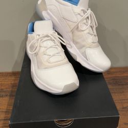 Air Jordan 11 CMFT Low 'White Army Navy' (Mens 8.5)