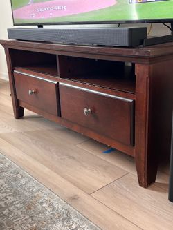 Media TV Stand