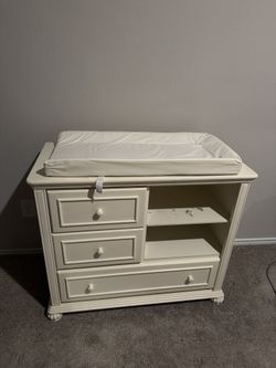 Dresser Changing Table