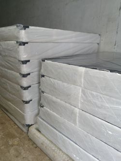 $120 Queen Boxspring Brand New Free Delivery Same time
