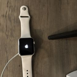 Apple Watch 42mm 1st Gen  