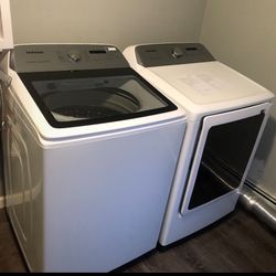 samsung has dyer/ washer 