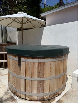 Cedar Hot Tub