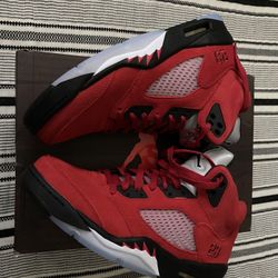 Jordan size 9