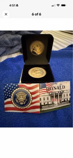 Donald Trump 45/47 Commemorative Gold Coin with Display Case