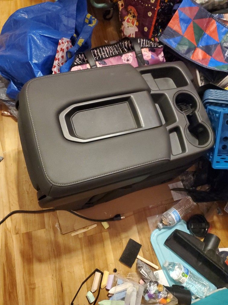 2020 Chevy Silverado Center Console