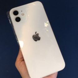 iphone 11unlocked 64gb excellent condition