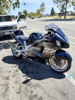 Suzuki 1300r Hayabusa 18000 miles
