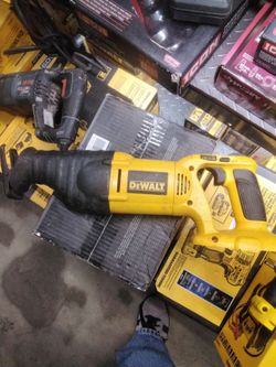 DEWALT 18V VARIABLE SPEED RECIPROCATING SAW