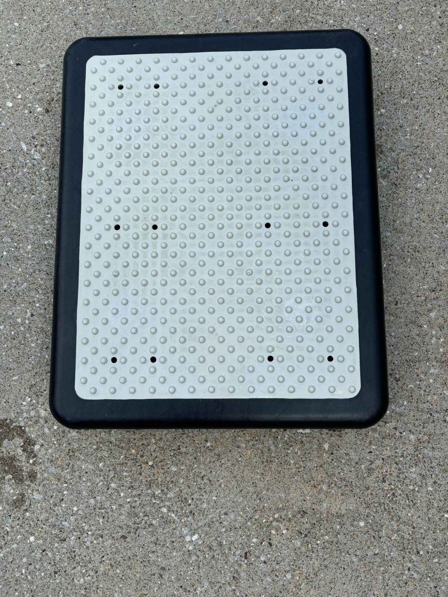Disposable Briefs, Step Platforms