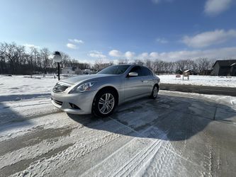 2010 Infiniti G37x