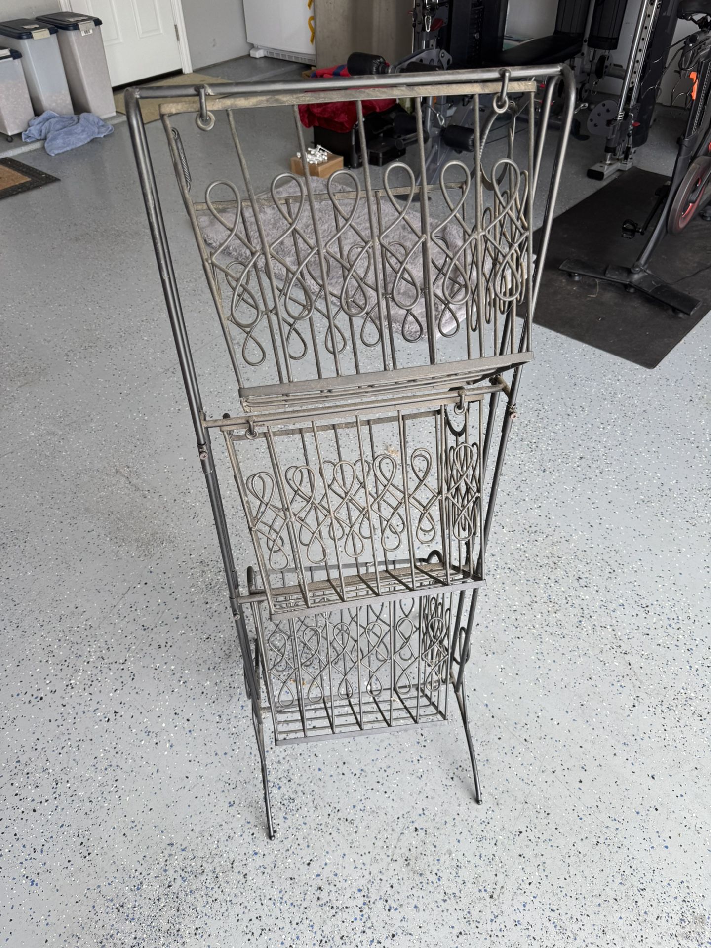 3 Basket Metal Rack