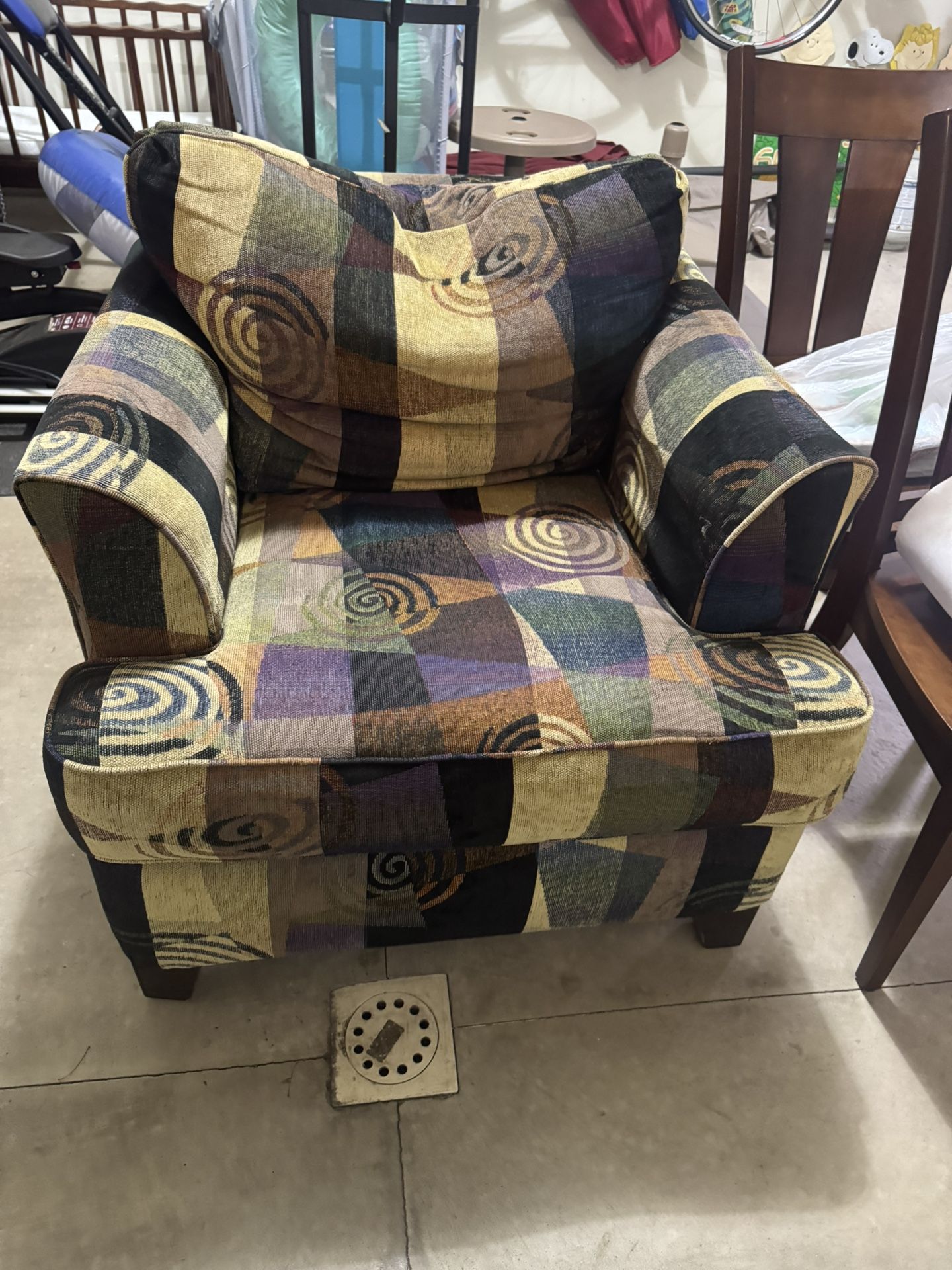 Comfortable Sitting Chair