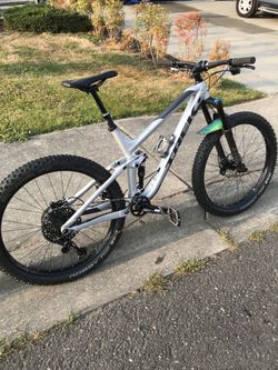 2018 Trek Fuel EX 8 27.5 Plus Full Suspension Bike for Sale in