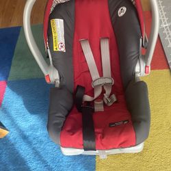 Graco Baby Car Seat 