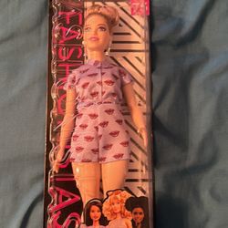Collectible Brand New Barbie Fashionistas #75