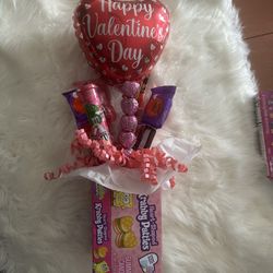 Valentine’s Day Candy Bouquets 