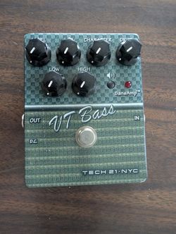 Tech 21 Sansamp VT Bass Pedal
