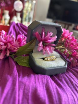 🌺Beautiful New Sterling Silver Wedding Rings For Sale .. Most Rings Come In Sizes 5-10 