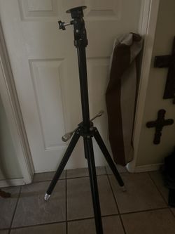 Tripod