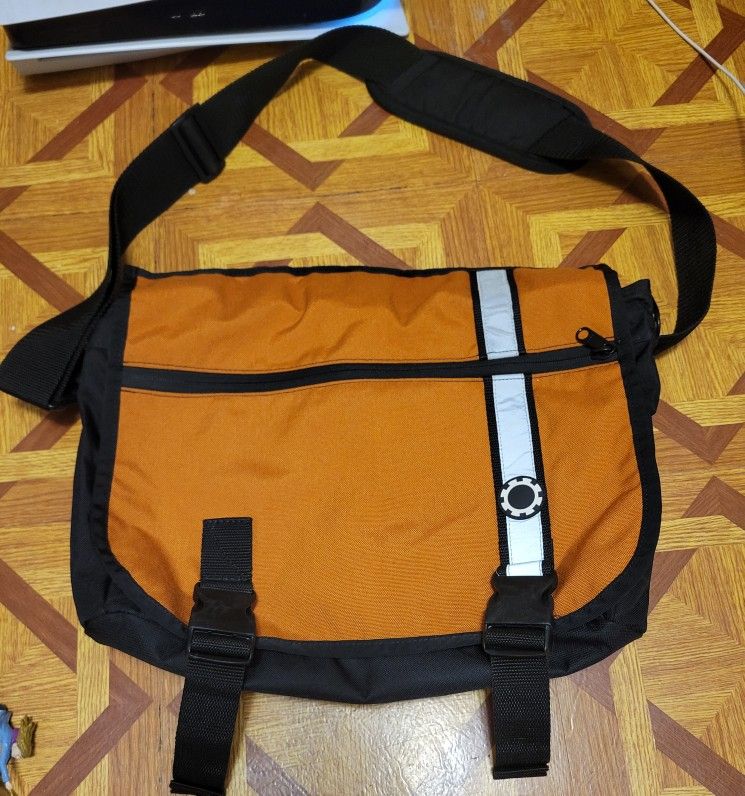 Canvas Laptop Messenger Bag Orange