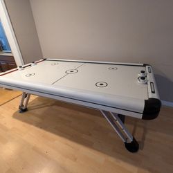 Air Hockey Table