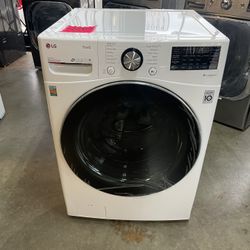 New LG ThinQ Front Load Washer 4.5 Cubic Feet