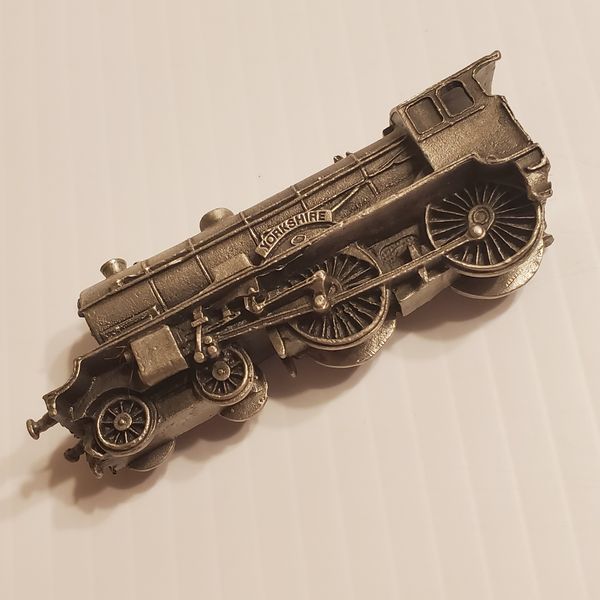 Franklin Mint World's Greatest Pewter Train 1. 2.75" long