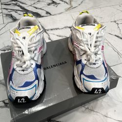 Balenciaga Runner Sneaker 'Worn- Out - White Multi-Color'
