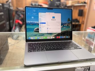 🔥MACBOOK AIR 2022 M2 LAPTOP LIKE NEW 🔥