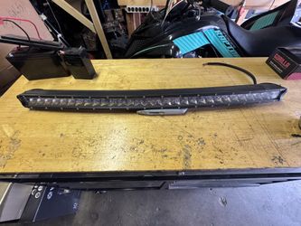 32 Inch Curved Light Bar