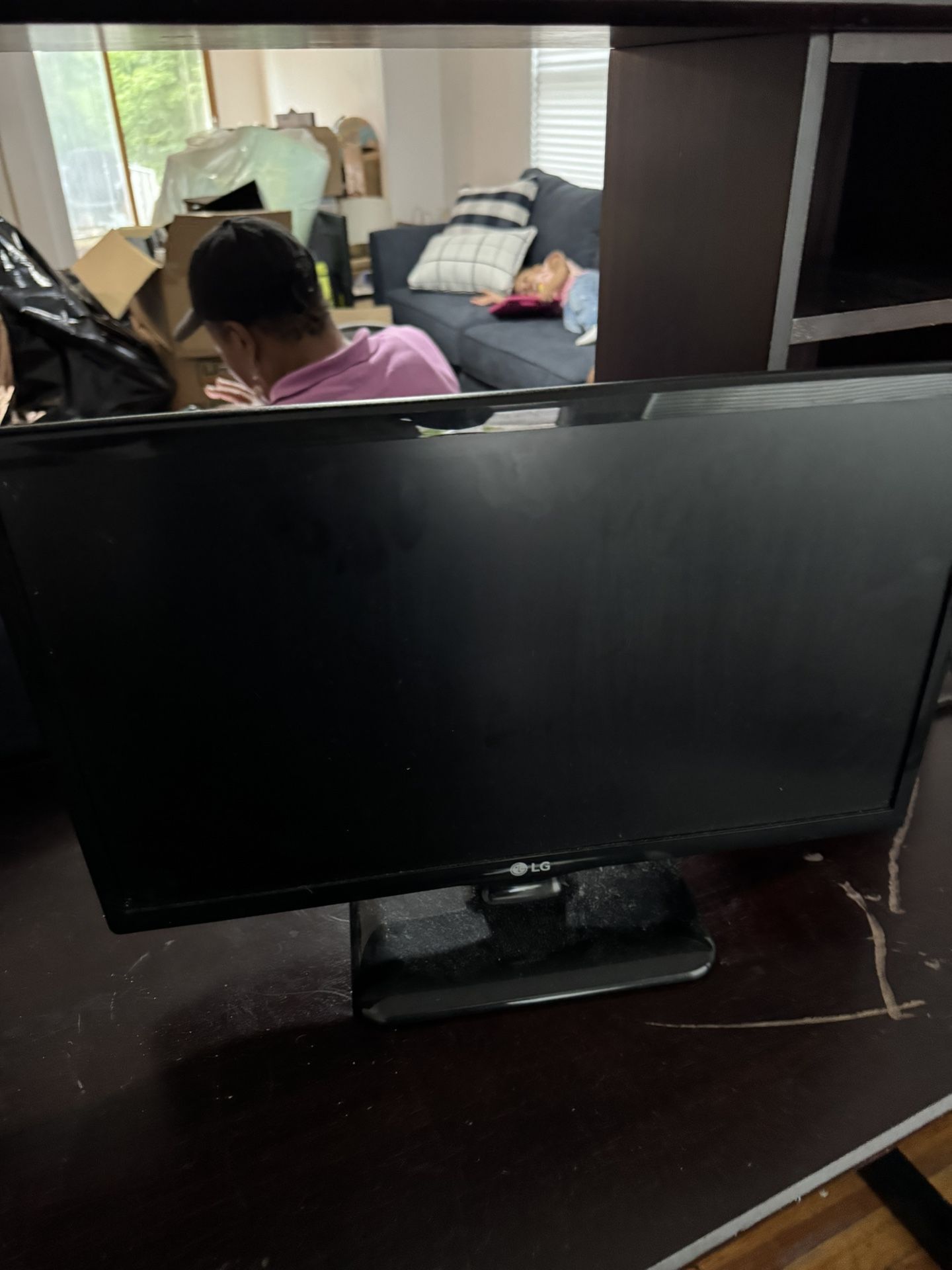Small LG TV
