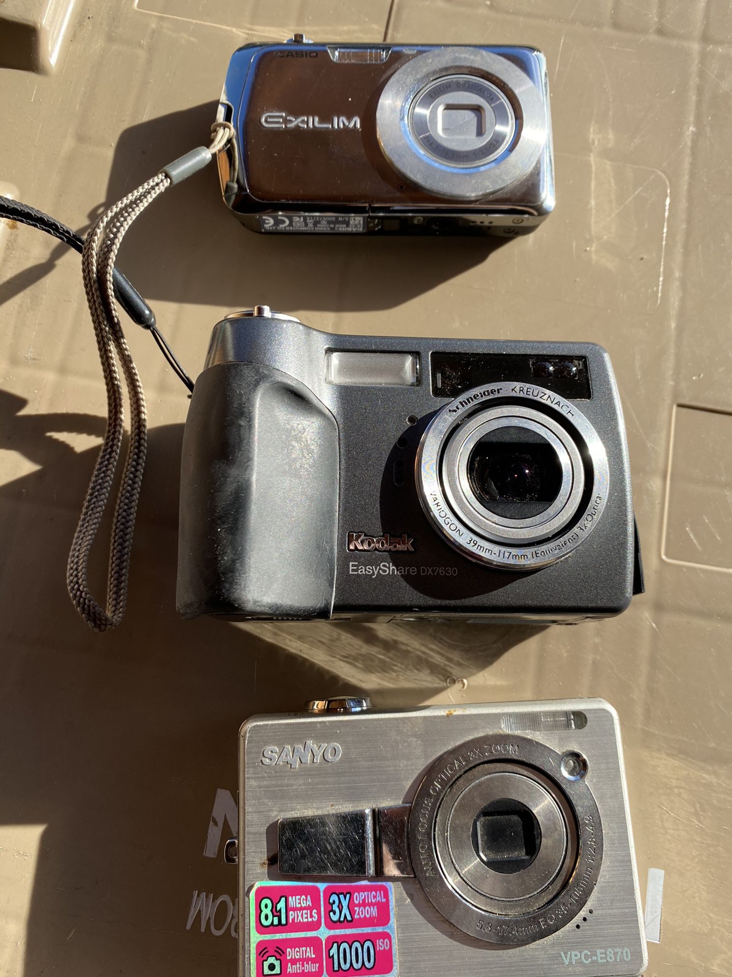 Digital camera all three