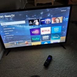 32-In Roku Smart TV With Remote - THE PRICE IS FIRM