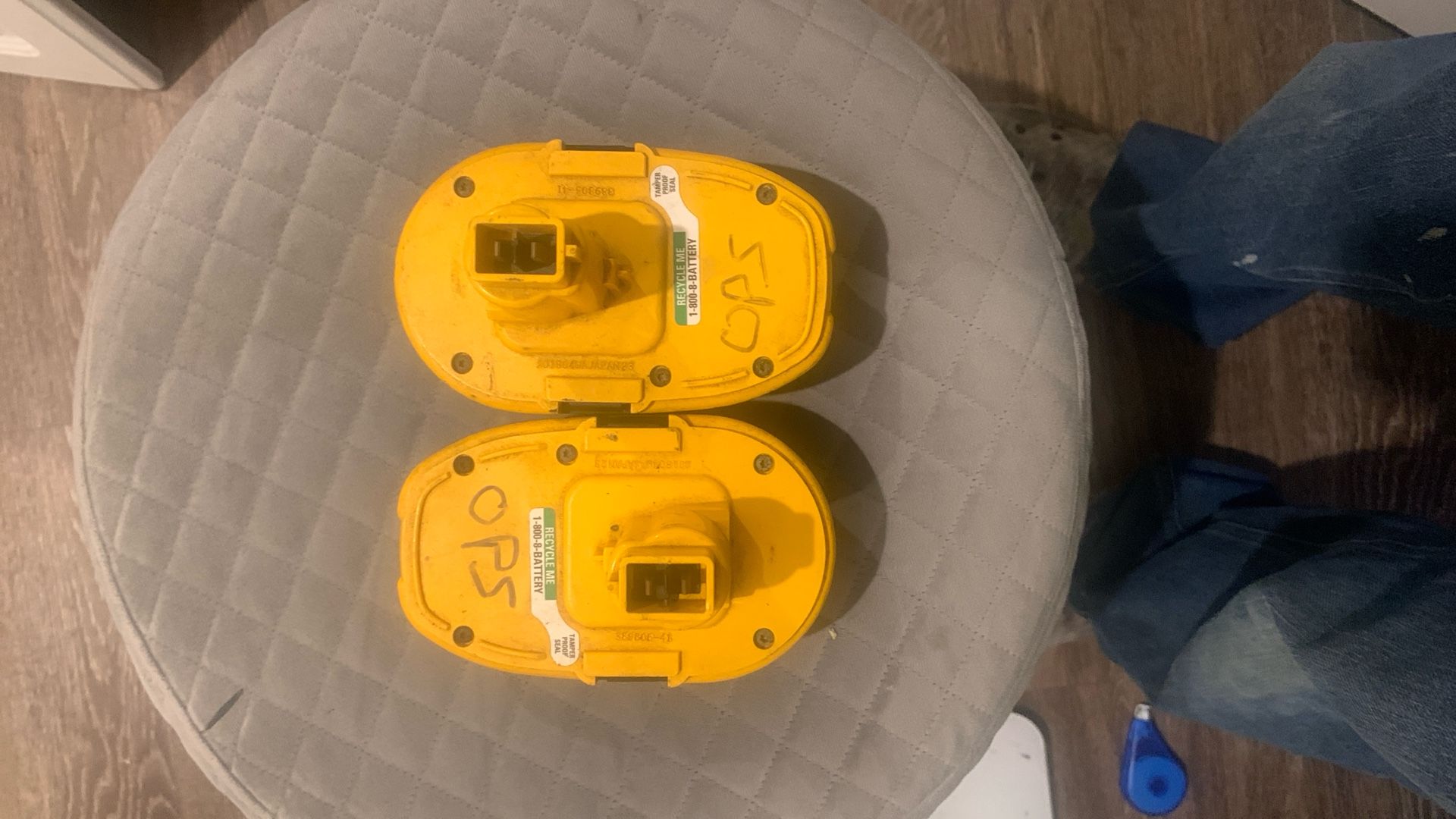 18v dewalt batteries