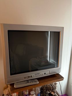 20” Sylvania tv