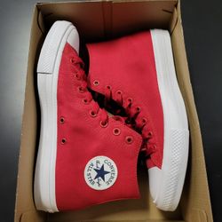 New Chuck Taylor 2 Lunar Size 10 Red