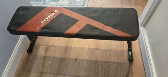 FLYBIRD Adjustable Weight Bench – Excellent Condition