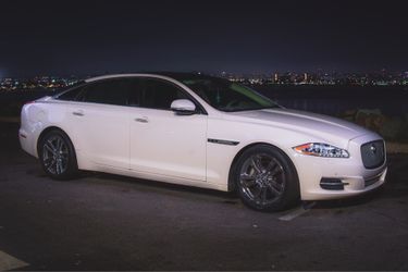 2011 Jaguar XJ-Series