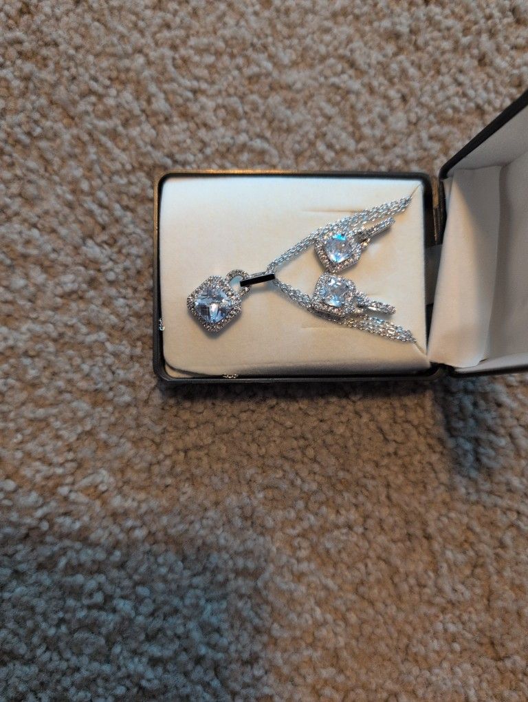 Silver and Crystal Earrings and Necklace with Pendant