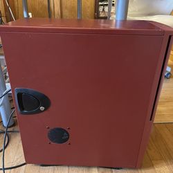 PC: I7-2600k, 16G Ram. 250g SSD, Wireless