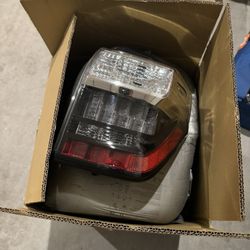 ‘21 Toyota 4Runner ORP - OEM Tail Lights (2x)