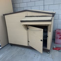 Dog House