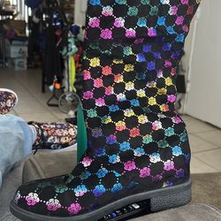 Multi color knee high boots$30 …size 8.5. OBO